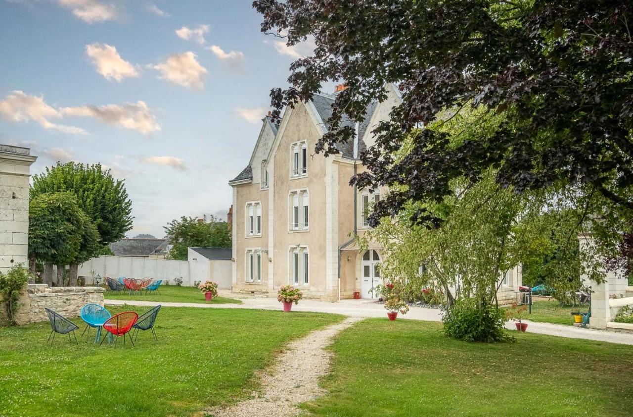 Hotel Manoir Des Bertinieres Cravant-les-Coteaux Exterior foto